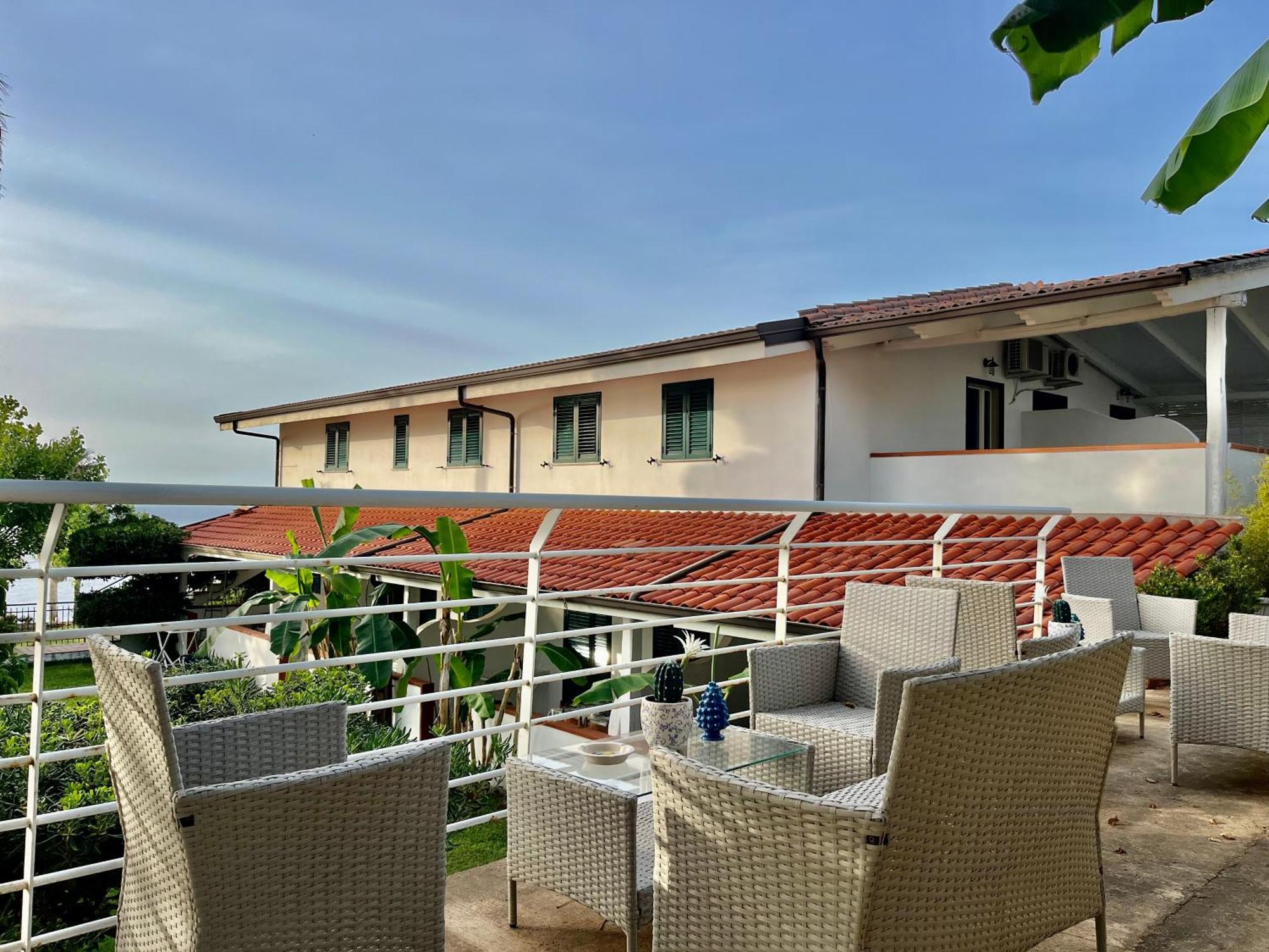 Residence Araba Fenice โตรเปอา ภายนอก รูปภาพ